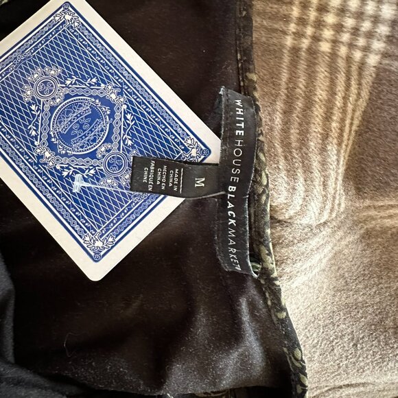 White House Black Market Green Floral and Lace Blouse - Picture 7 of 7